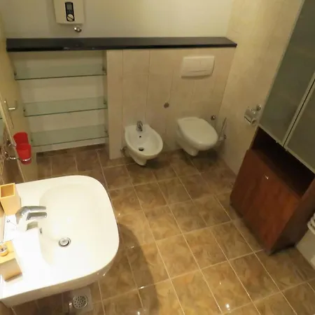 Διαμέρισμα Moderne In Mit Whirlpool